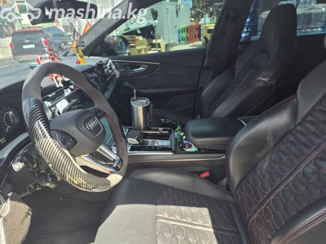 Audi RS Q8 I 4.0 AT 4WD