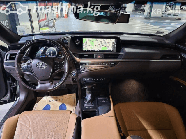 Lexus ES VII 300h 2.5hyb CVT