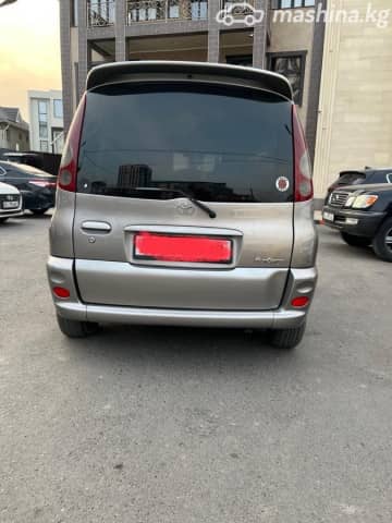 Toyota FunCargo 1.3 AT