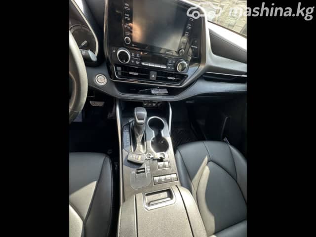 Toyota Highlander IV (U70) 2.5hyb AT 4WD