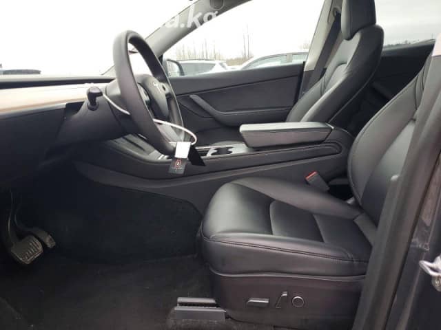 Tesla Model Y I Long Range Electro AT 4WD