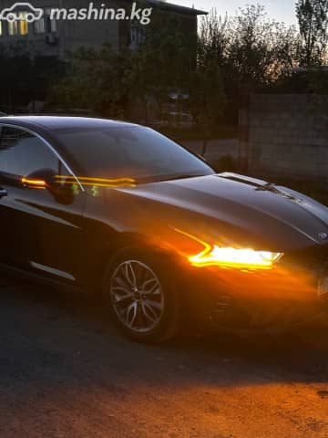 Kia K5 III 2.0hyb AT