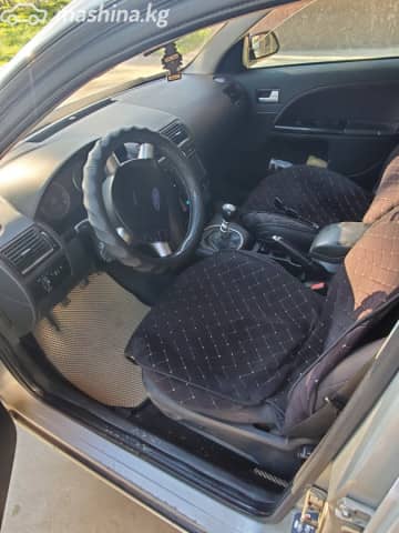 Ford Mondeo III 1.8 MT