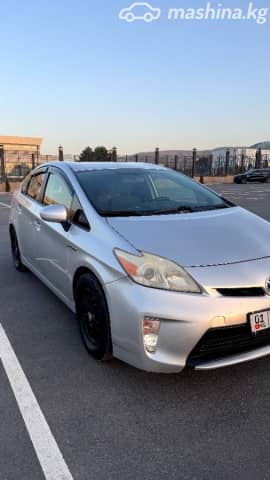Toyota Prius III Рестайлинг (XW30) 1.8hyb AT