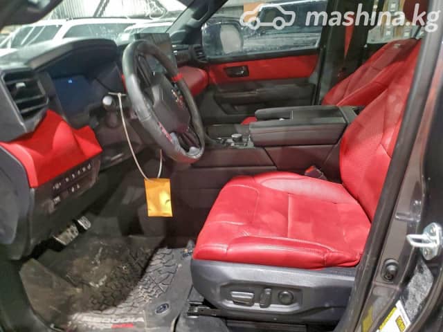 Toyota Sequoia III 3.5hyb AT 4WD