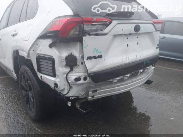 Toyota RAV4 V (XA50) 2.5hyb CVT 4WD