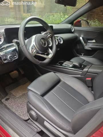 Mercedes-Benz A-Класс IV (W177) Рестайлинг 200 1.3 AMT