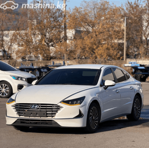 Hyundai Sonata VIII (DN8) 2.0hyb AT