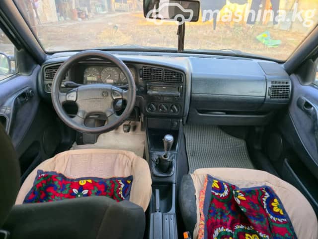 Volkswagen Passat B4 2.0 MT