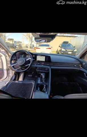 Hyundai Avante VII 1.6hyb AMT