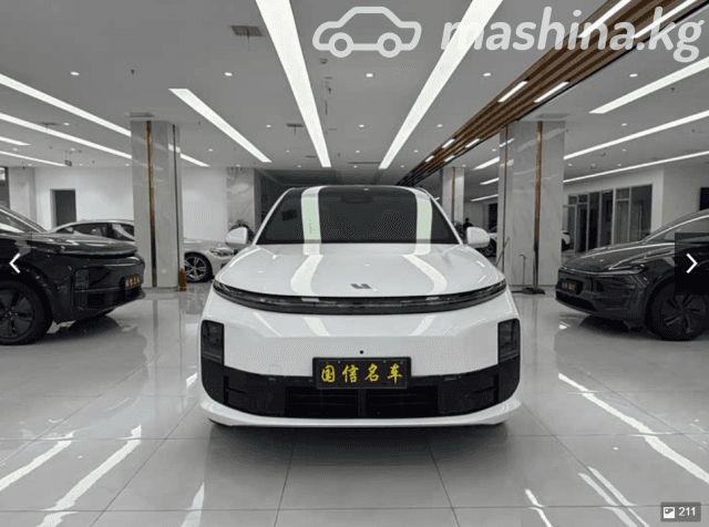 LiXiang L6 1.5hyb AT 4WD