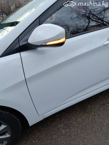 Hyundai Accent IV 1.4 CVT