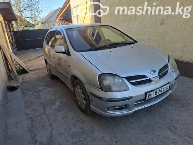 Nissan Almera Tino 1.8 MT