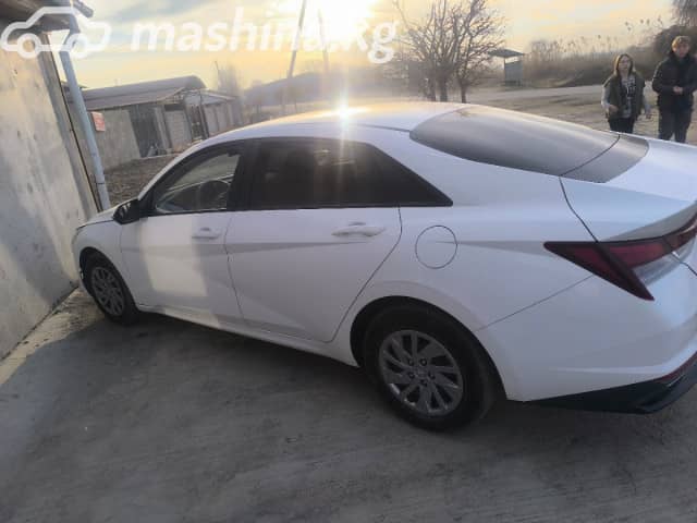 Hyundai Avante VII 1.6 AT