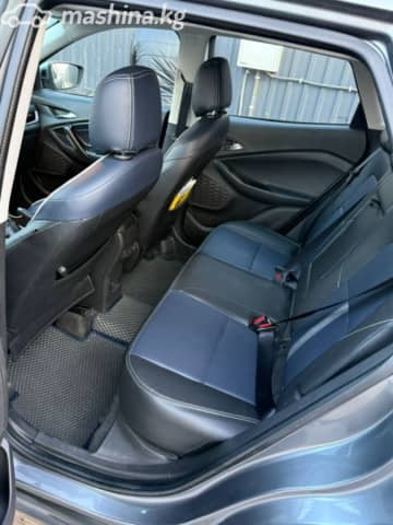Chevrolet Tracker IV 1.2 AT