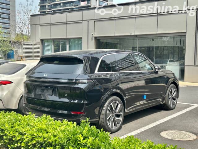 LiXiang L7 Рестайлинг 1.5hyb AT 4WD