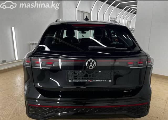 Volkswagen Tiguan III (China Market) 2.0 AMT 4WD