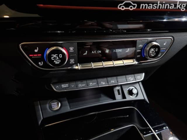 Audi Q5 II (FY) Рестайлинг 45 TFSI 2.0 AMT 4WD