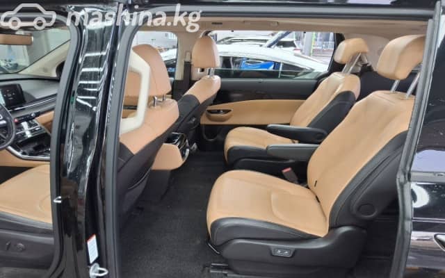 Kia Carnival IV 2.2d AT