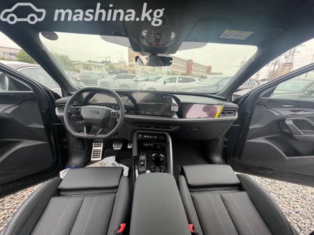 Audi Q5 III 40 TFSI 2.0 AMT 4WD