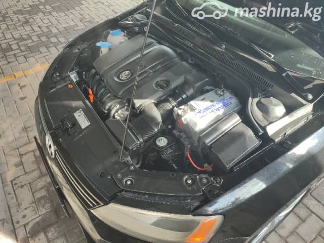 Volkswagen Jetta VI 2.5 MT