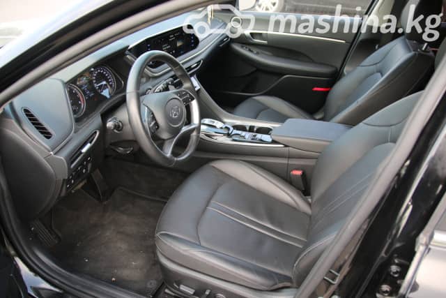 Hyundai Sonata VIII (DN8) 2.0 AT