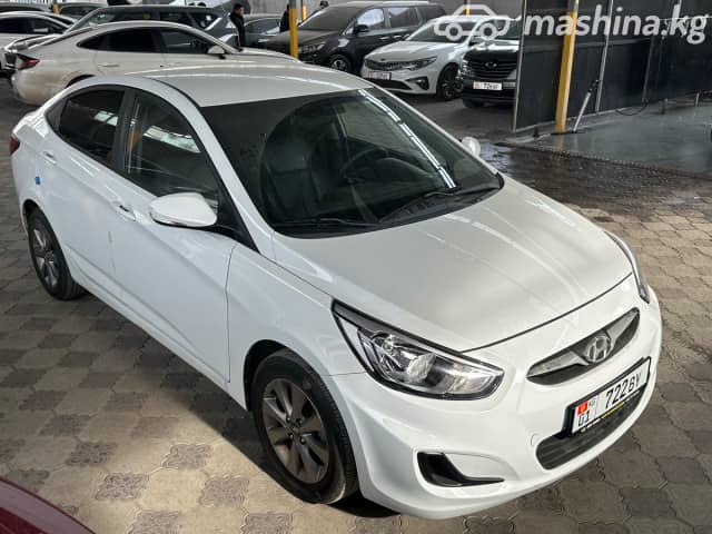 Hyundai Accent IV 1.4 CVT
