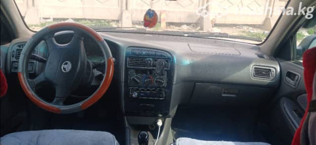 Toyota Avensis I 1.8 MT