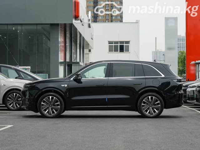 LiXiang L7 Рестайлинг 1.5hyb AT 4WD
