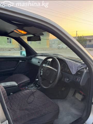 Mercedes-Benz C-Класс I (W202) 200 2.0 AT