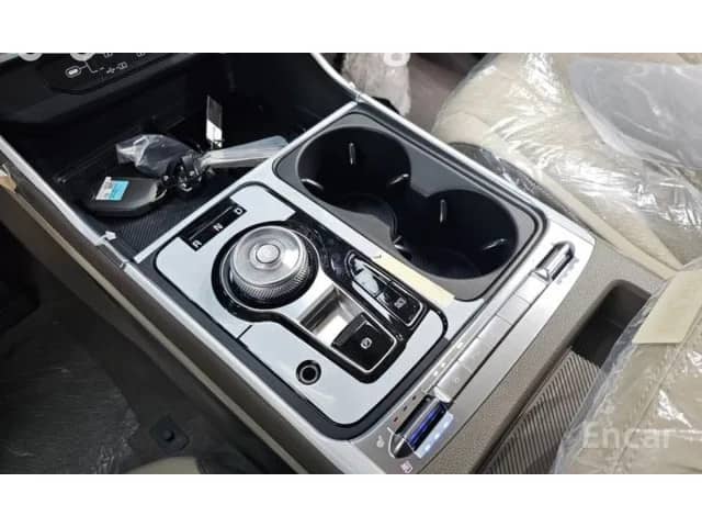 Kia Carnival IV 3.5 AT