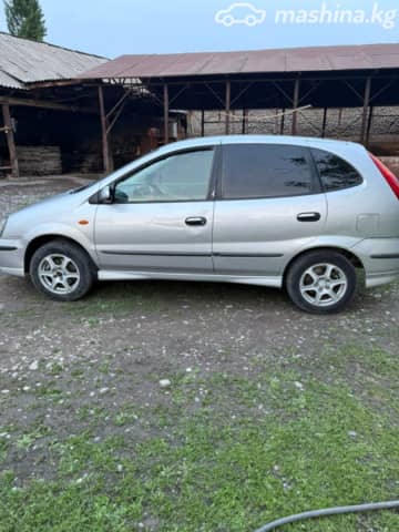 Nissan Almera Tino 1.8 MT