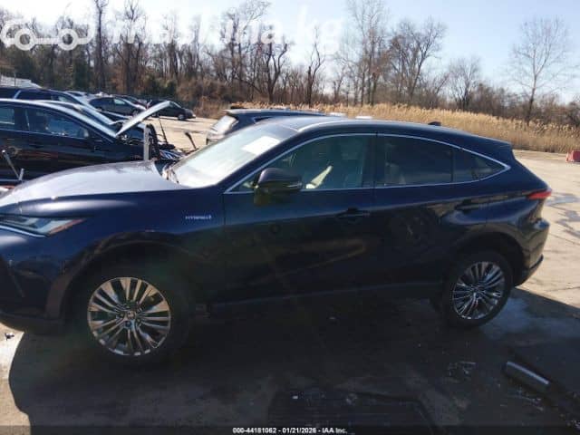 Toyota Venza II 2.5hyb CVT 4WD