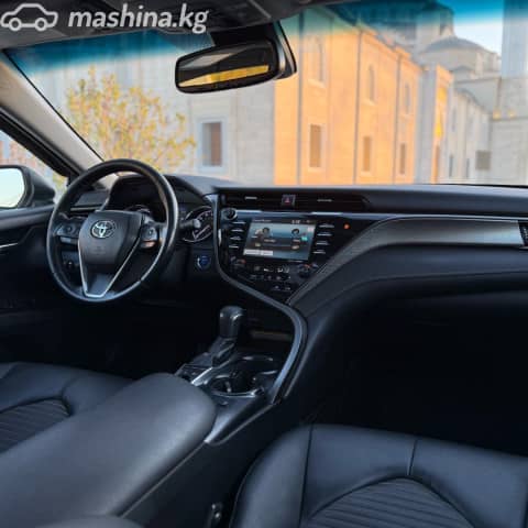 Toyota Camry VIII (XV70) 2.5hyb CVT