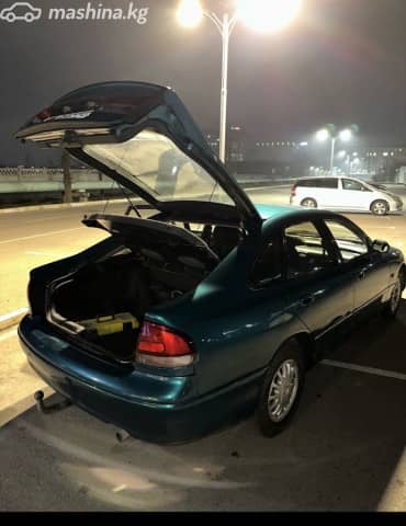 Mazda 626 IV (GE) 1.8 MT