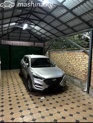 Hyundai Tucson III 2.0d AT