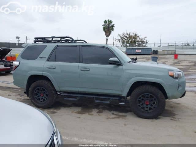 Toyota 4Runner V Рестайлинг 4.0 AT 4WD