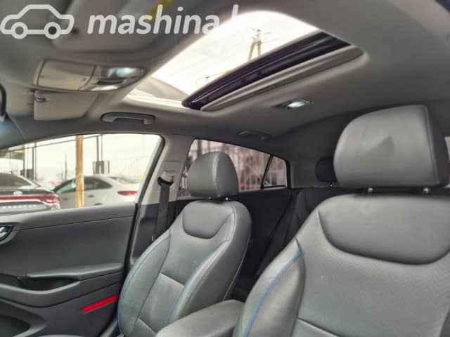 Hyundai IONIQ 1.6hyb AMT