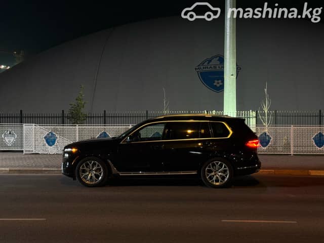 BMW X7 I (G07) Рестайлинг 40i 3.0 AT 4WD