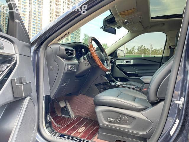 Ford Explorer V Рестайлинг 2.3 AT 4WD