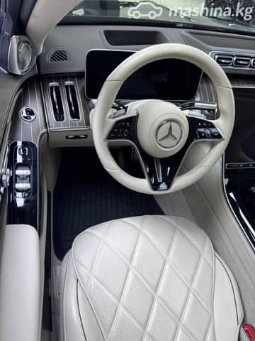 Mercedes-Benz Maybach S-Класс II (Z223) 580 4.0 AT 4WD