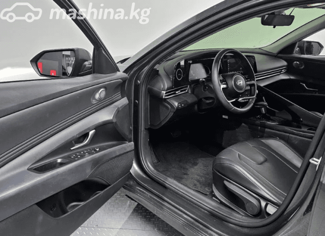 Hyundai Avante VII 1.6 CVT