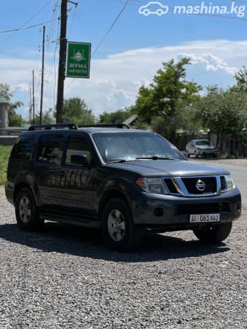 Nissan Pathfinder III 4.0 AT 4WD