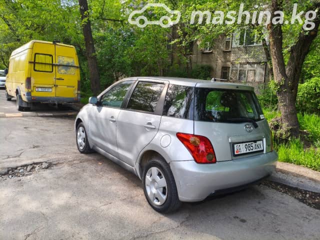 Toyota Ist I 1.3 AT