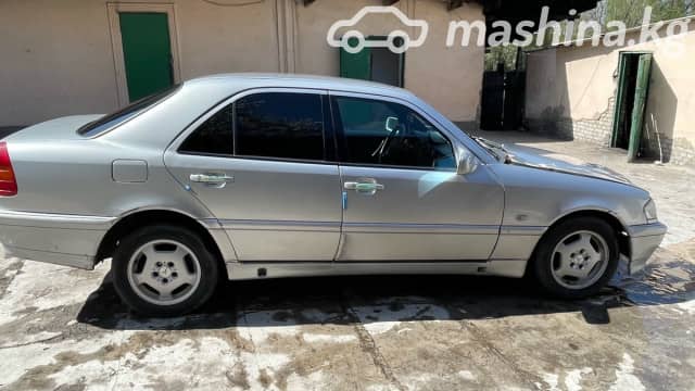 Mercedes-Benz C-Класс I (W202) Рестайлинг 240 2.6 AT