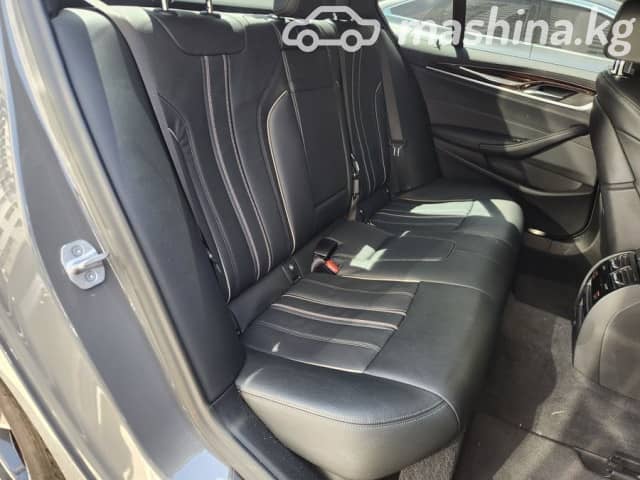 BMW 5 серии VII (G30/G31) Рестайлинг 520i 2.0 AT