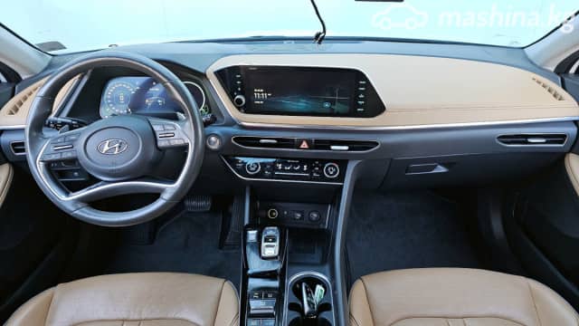 Hyundai Sonata VIII (DN8) 2.0hyb AT