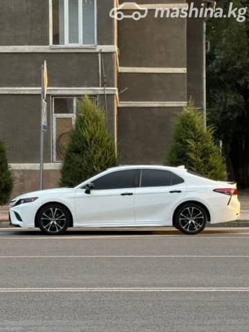 Toyota Camry VIII (XV70) 2.5 AT