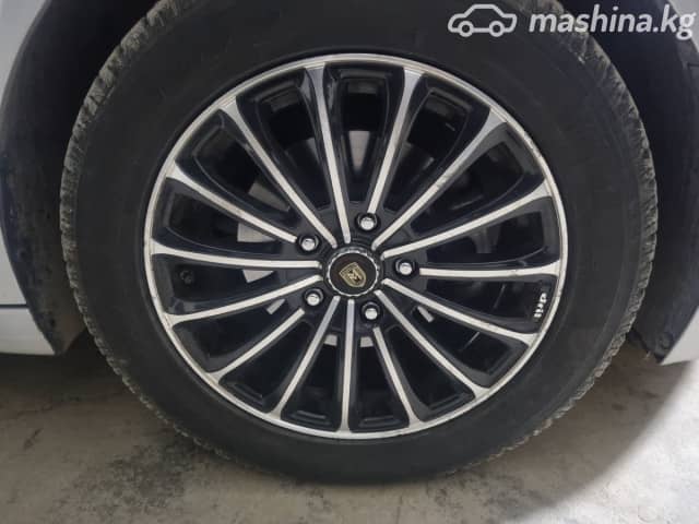 Hyundai Avante VI 1.6 AT