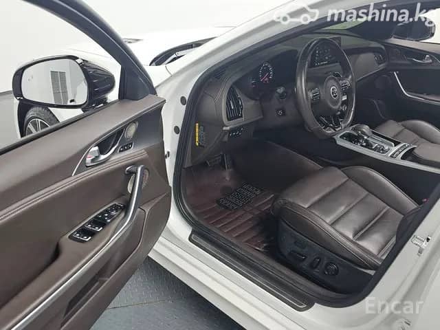 Kia Stinger I 3.3 AT